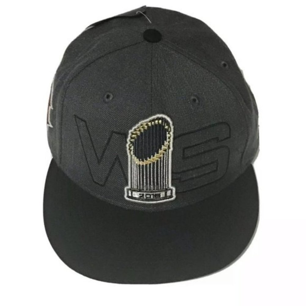SOLD❌❌❌ Boston Red Sox 2018 World Series Hat - Picture 2 of 5